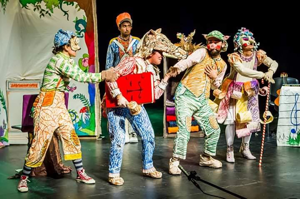 el tribunal del bosque, direccion Sissi Fuentealba - Belen Larenas